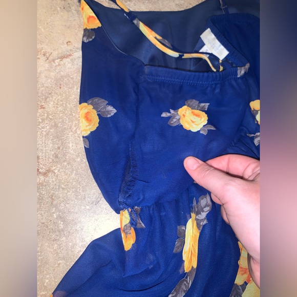 🌼💙Charming Charlie Blue and Yellow Floral Mini Dress - Adjustable Straps - - Picture 15 of 15
